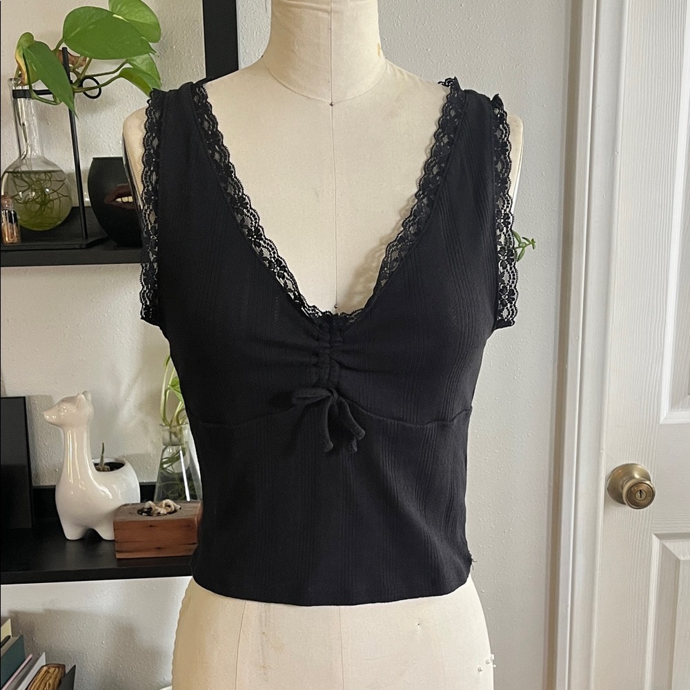 Forever 21 Black Tank Top with Lace Trim and Rouched Center size Small